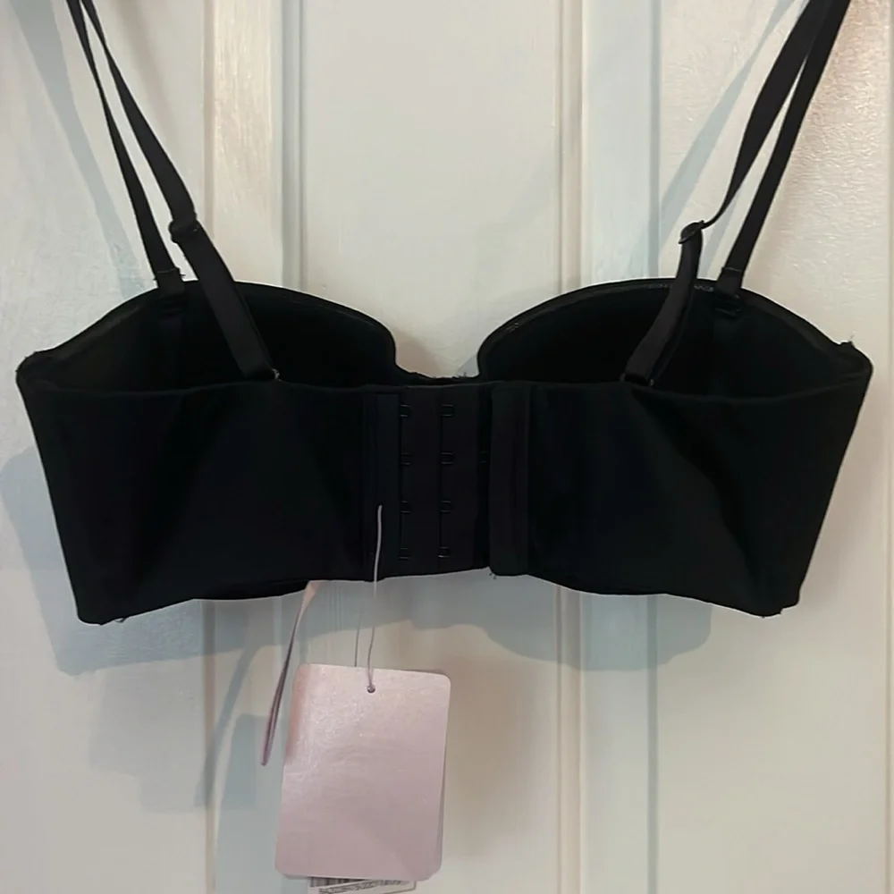NWT Savage X Fenty by Rihanna‎ | Core Microfiber Bra Removable Straps Black 32D